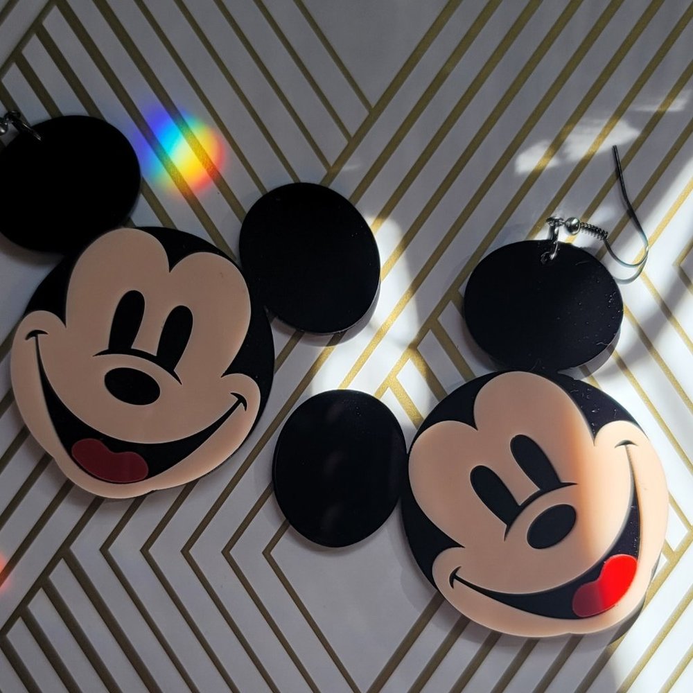 Cute acrylic earrings mickey
